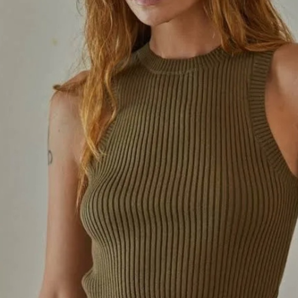 Olive Ribbed Sleeveless Top